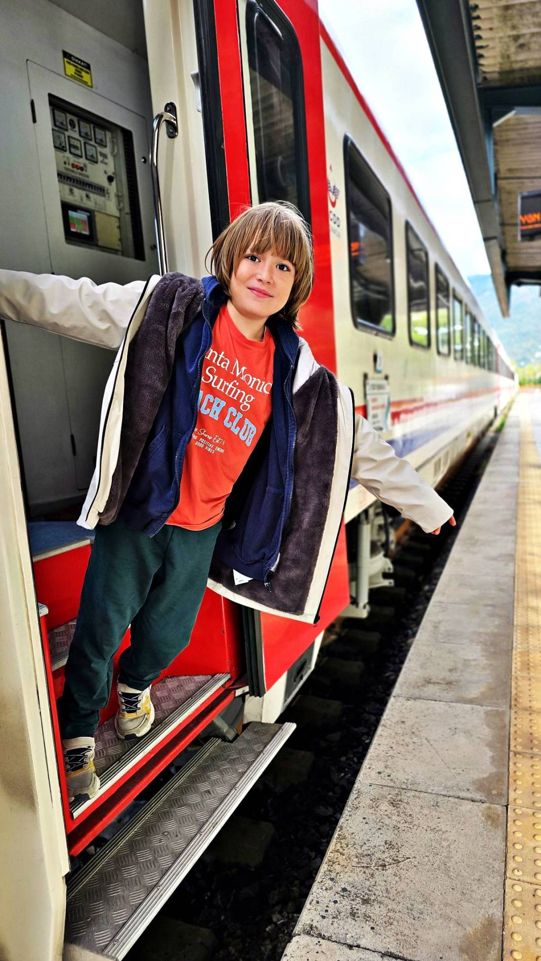 Karadeniz'de doğa şöleni! Turistik Karaelmas Ekspresi yolcularını büyüledi 15